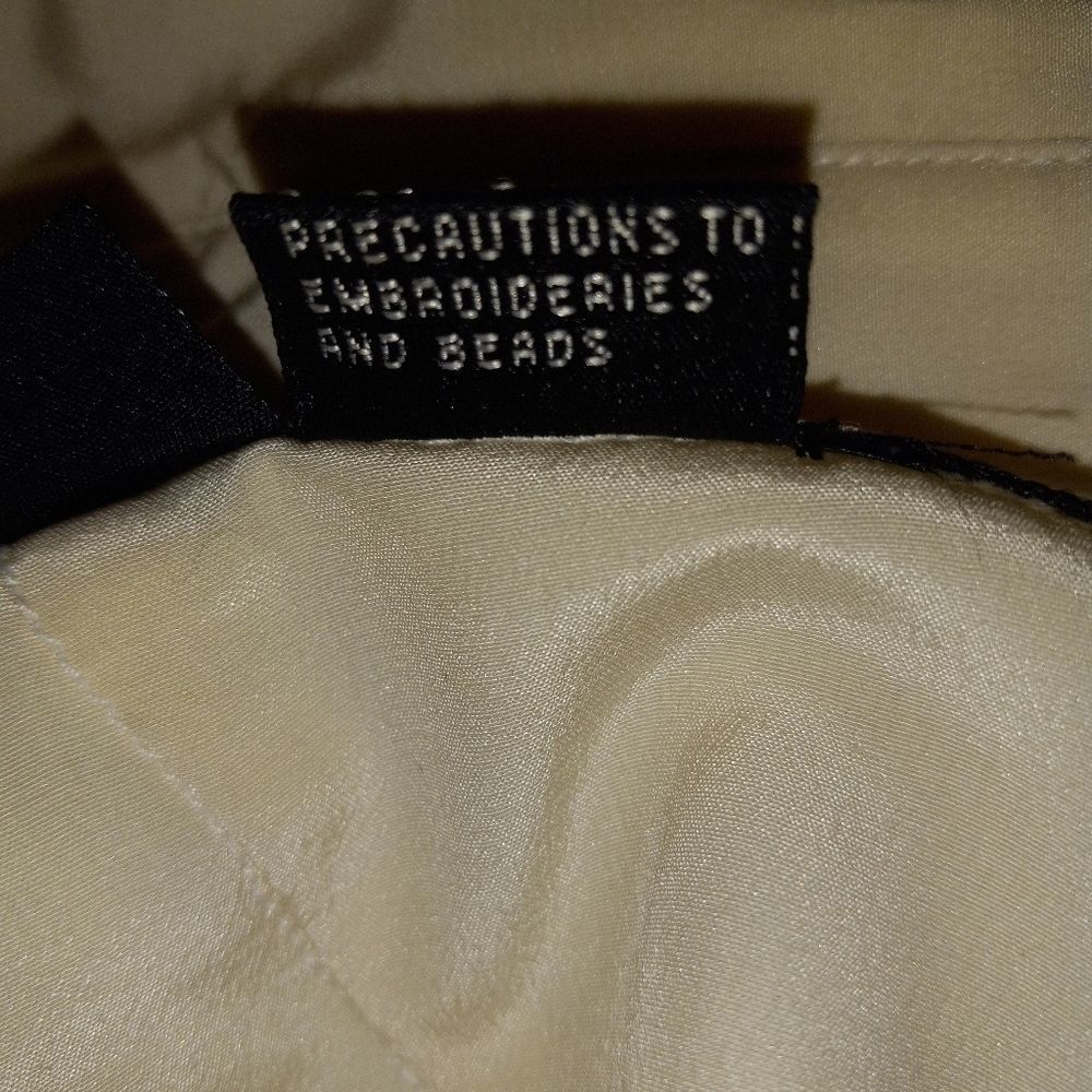 100% Silk Blouse - Picture 11 of 11